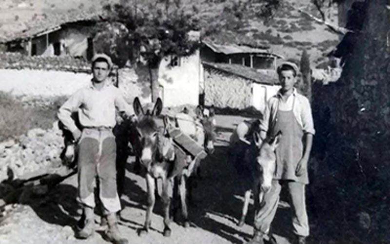 Λαγκαδινοί μαστόροι